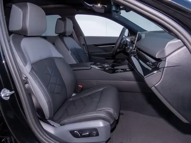 BMW 540
