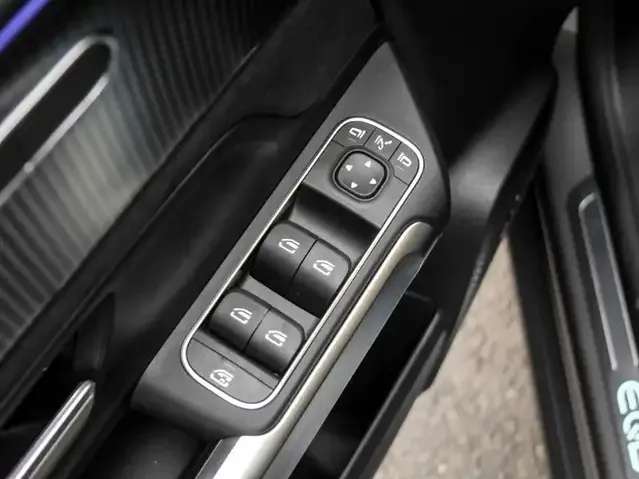 Mercedes-Benz EQB 250