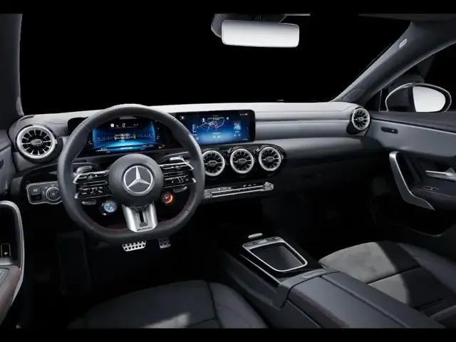 Mercedes-Benz CLA 35 AMG