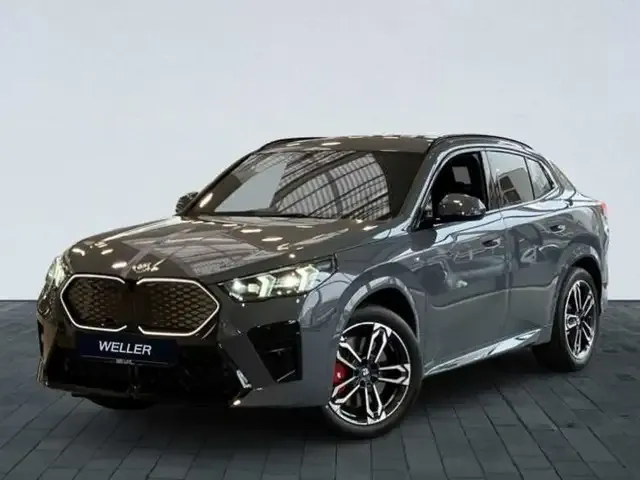 BMW iX2