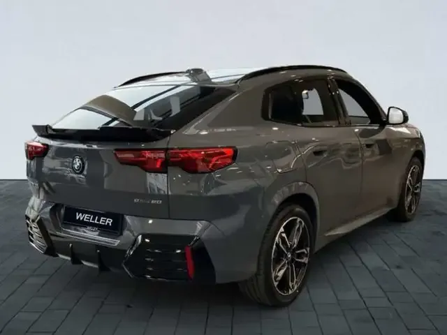 BMW iX2