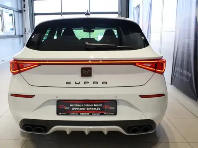 CUPRA Leon