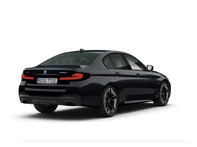 BMW 545