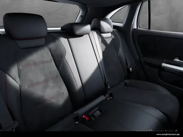 Mercedes-Benz GLA 180