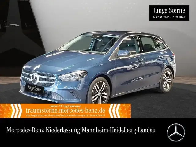 Mercedes-Benz B 220