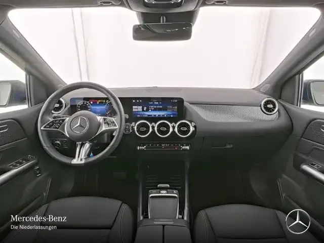 Mercedes-Benz B 220