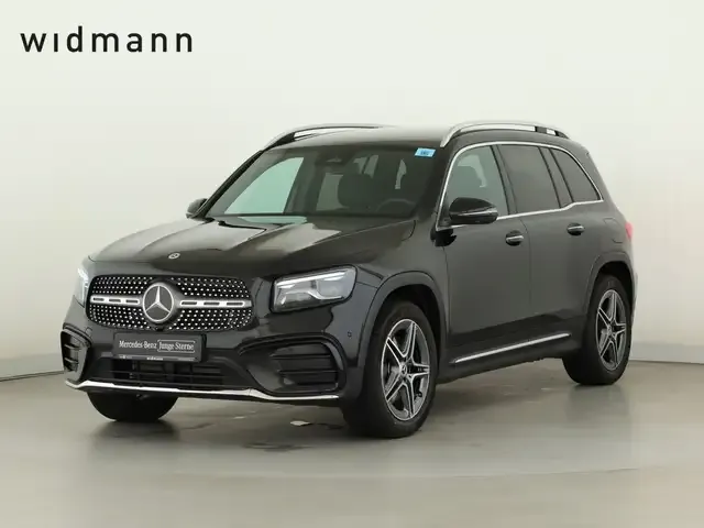 Mercedes-Benz GLB 220