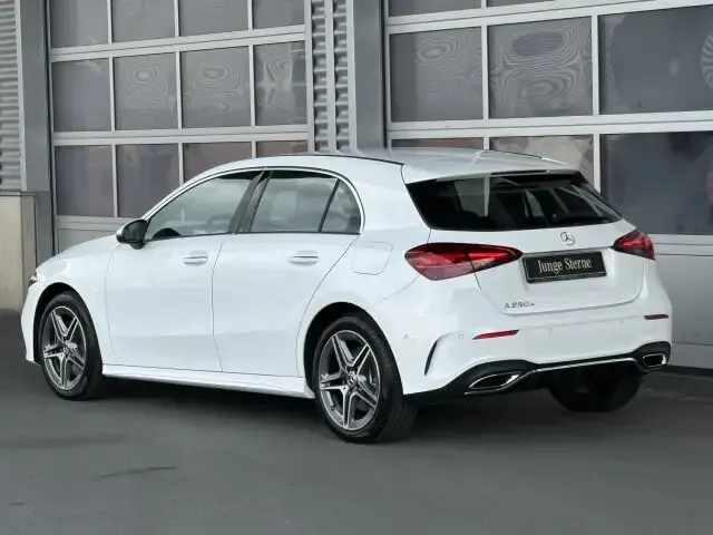 Mercedes-Benz A 250