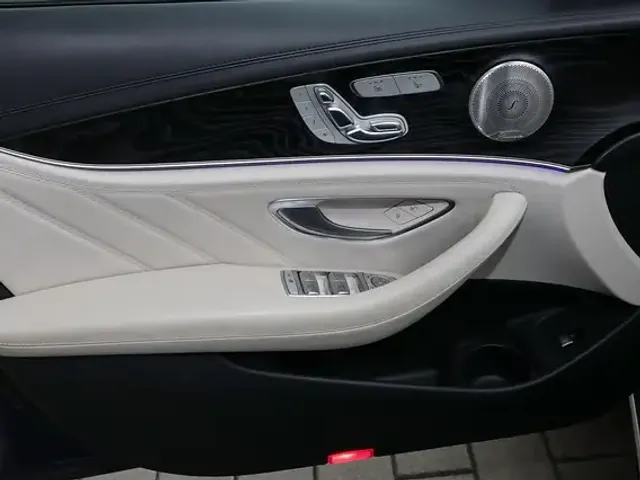 Mercedes-Benz E 63 AMG