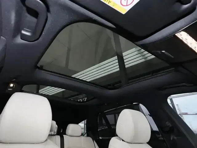 Mercedes-Benz E 63 AMG