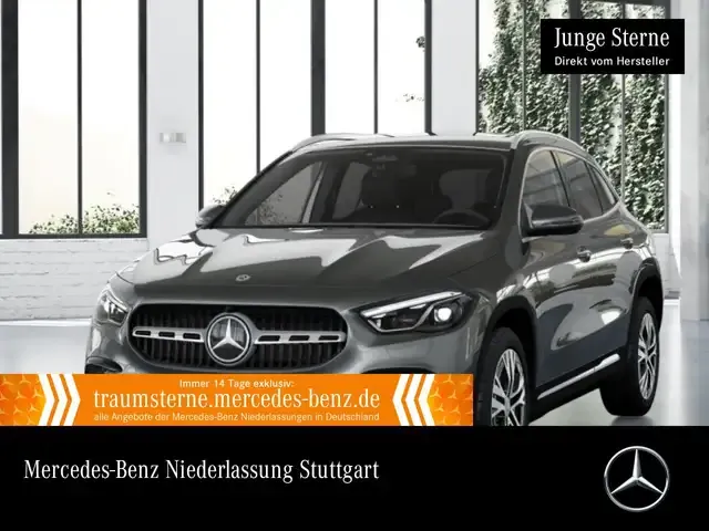 Mercedes-Benz GLA 220