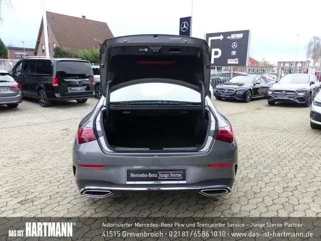 Mercedes-Benz CLA 180