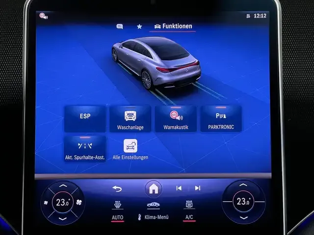 Mercedes-Benz EQE 300