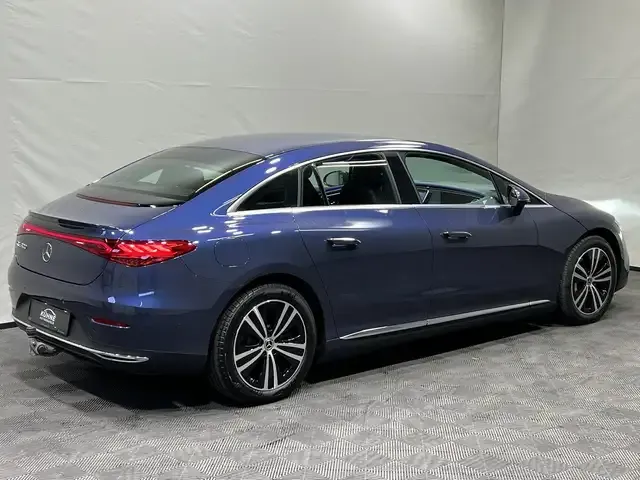 Mercedes-Benz EQE 300