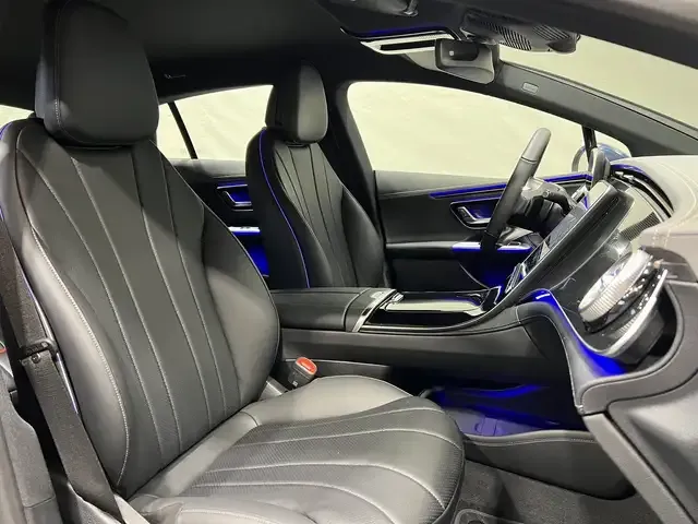 Mercedes-Benz EQE 300