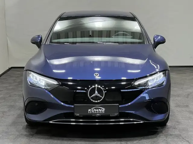 Mercedes-Benz EQE 300