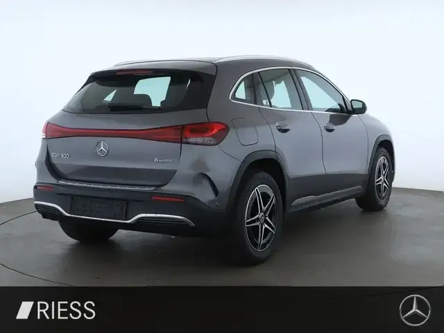 Mercedes-Benz EQA 300