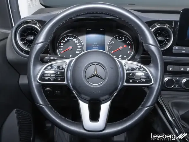Mercedes-Benz Sonstiges