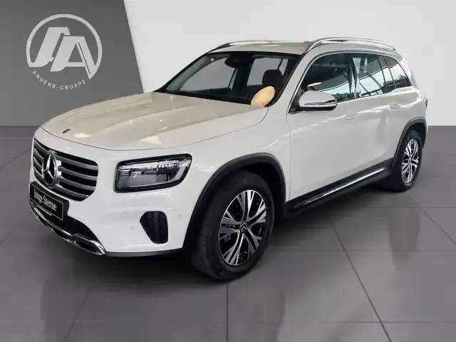 Mercedes-Benz GLB 180