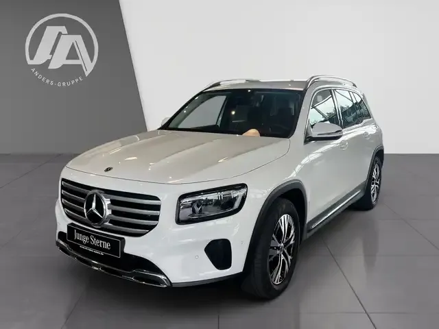 Mercedes-Benz GLB 180