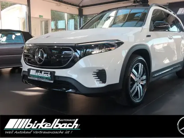 Mercedes-Benz EQB 250