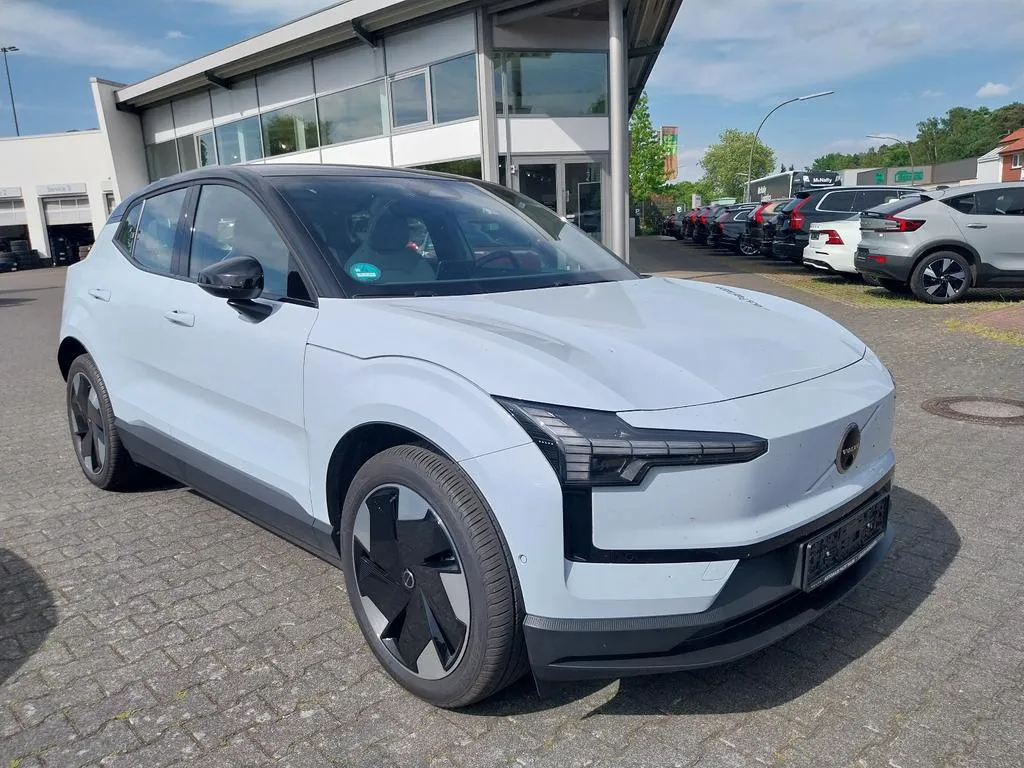 Volvo EX30