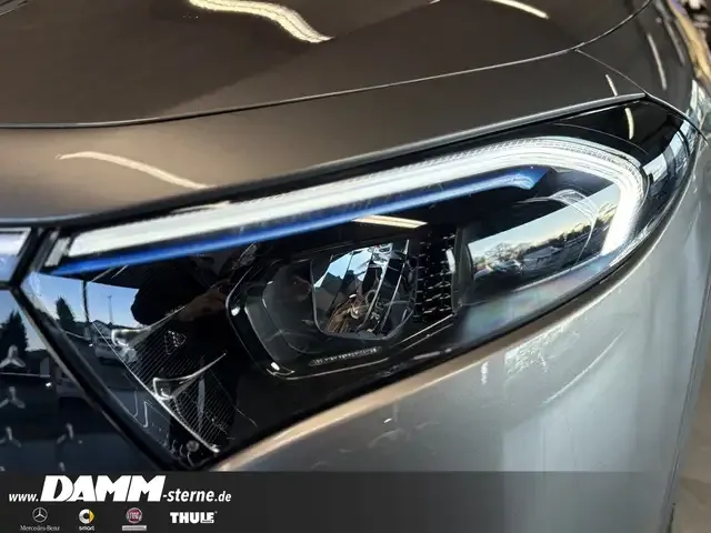 Mercedes-Benz EQA 300