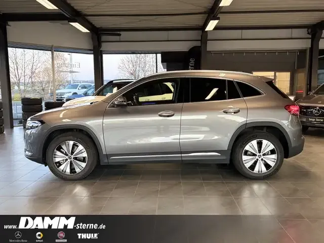 Mercedes-Benz EQA 300