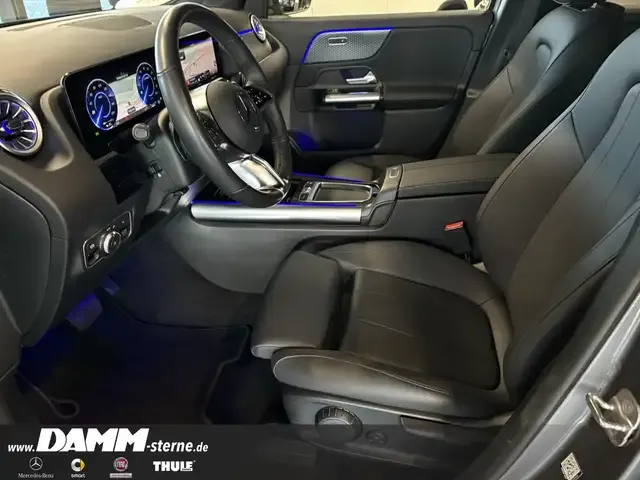 Mercedes-Benz EQA 300