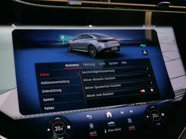 Mercedes-Benz EQE 300