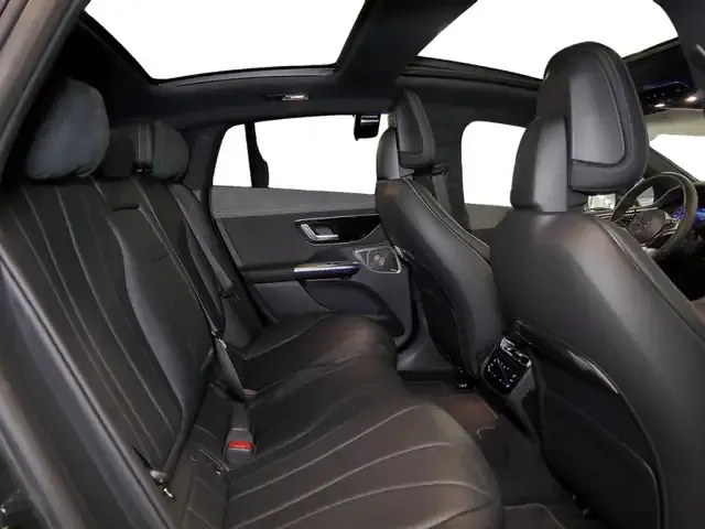 Mercedes-Benz EQE 300