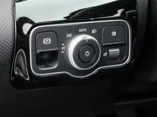 Mercedes-Benz A 35 AMG