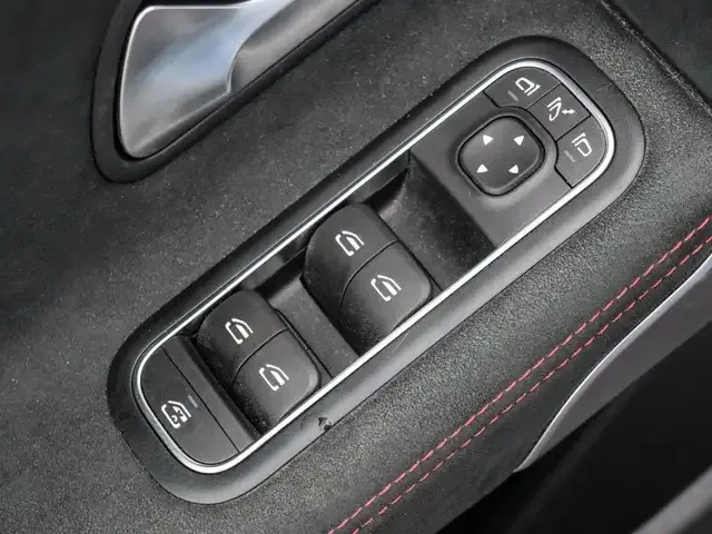 Mercedes-Benz A 35 AMG