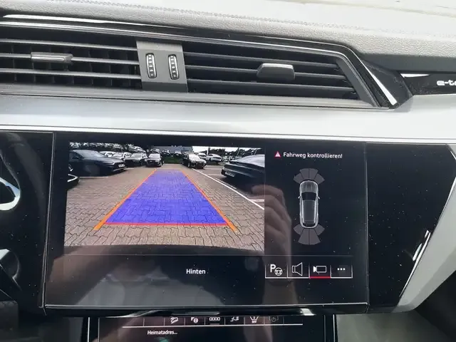 Audi Q8 e-tron