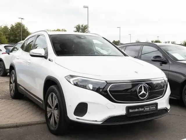 Mercedes-Benz EQA 250