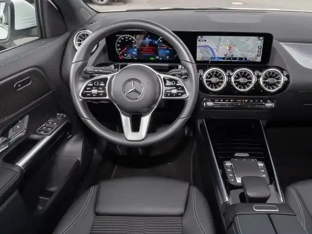 Mercedes-Benz EQA 250
