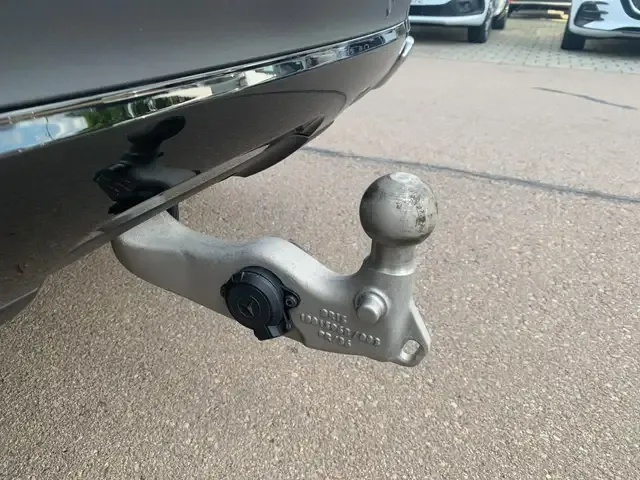 Mercedes-Benz GLE 300