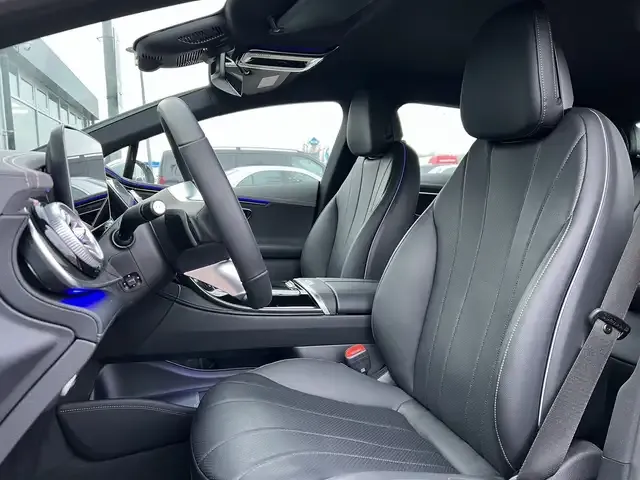 Mercedes-Benz EQE 300
