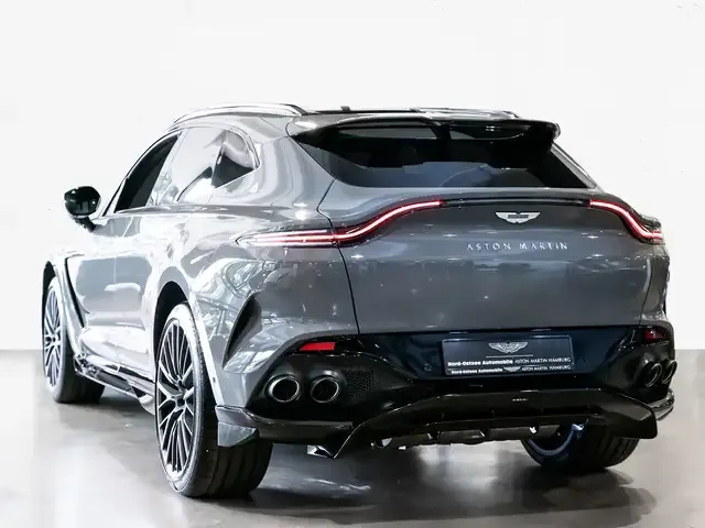 Aston Martin DBX