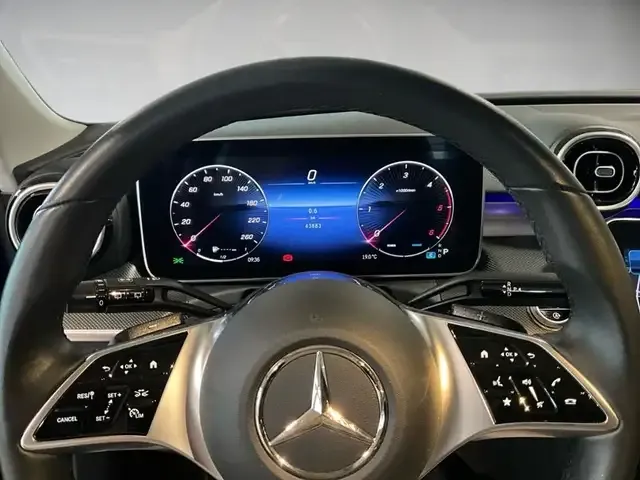 Mercedes-Benz C 220