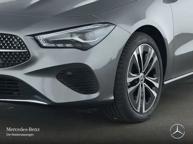 Mercedes-Benz CLA 180