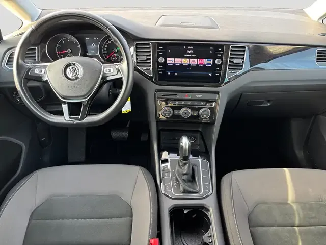 Volkswagen Golf Sportsvan