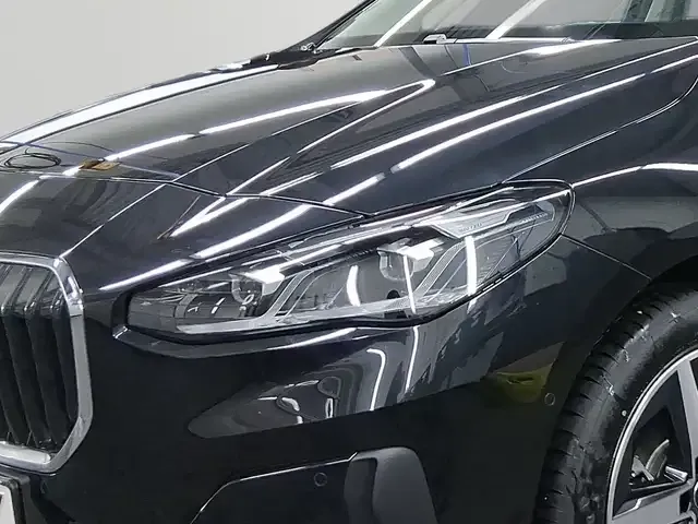 BMW 223