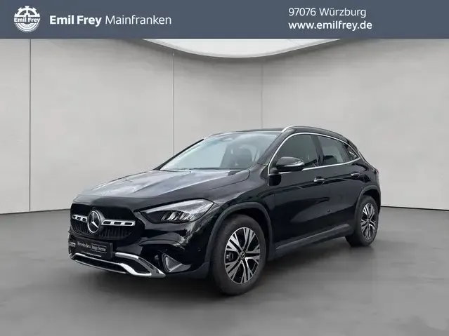 Mercedes-Benz GLA 200