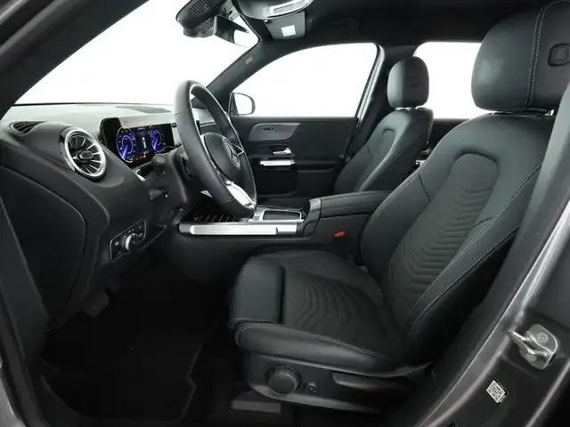 Mercedes-Benz EQB 350