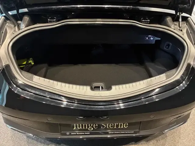 Mercedes-Benz CLE 300