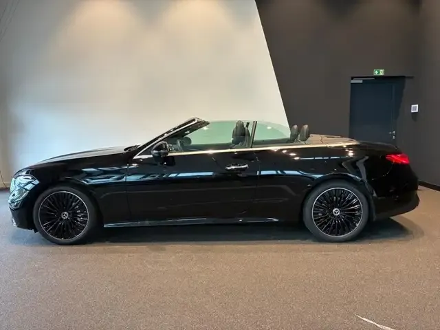 Mercedes-Benz CLE 300