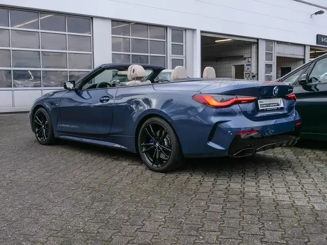 BMW 440