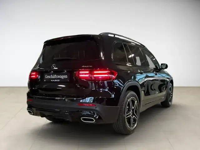 Mercedes-Benz GLB 200