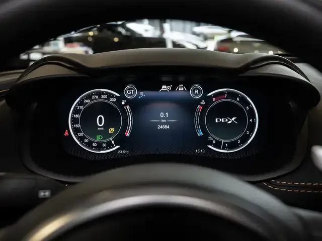 Aston Martin DBX